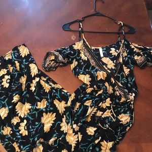 Cold shoulder maxi dress